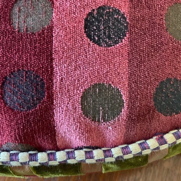 BEAUTIFUL RARE Vintage MacKenzie Childs Round Velvet Pillow with Bow Ribbon Ties - Picture 10 of 12